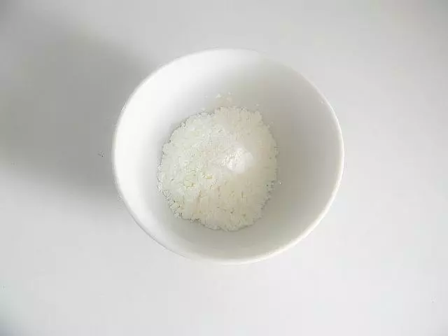 教你鹽酥雞的家常做法,方法簡單,外酥里嫩吃不夠,看一遍就學會