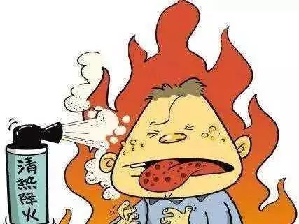 一隻有些上火的貓咪,看它如廁時的表情,原諒我笑出了聲