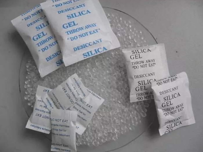 【 牆壁發霉怎麼辦? 】超有效的除霉方法! 讓房子煥然一新!