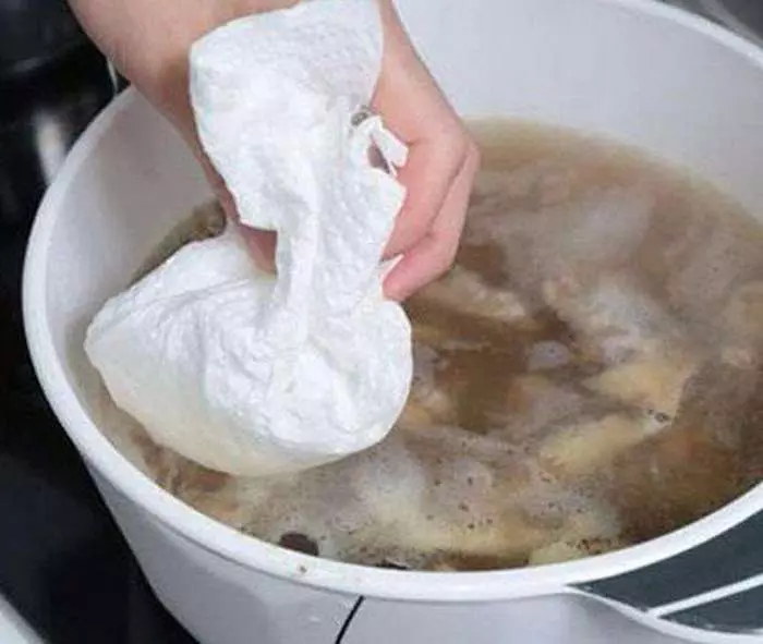 【 10個廚房紙巾妙用 】超好用! 除了吸油,廚房紙巾還有很多用途