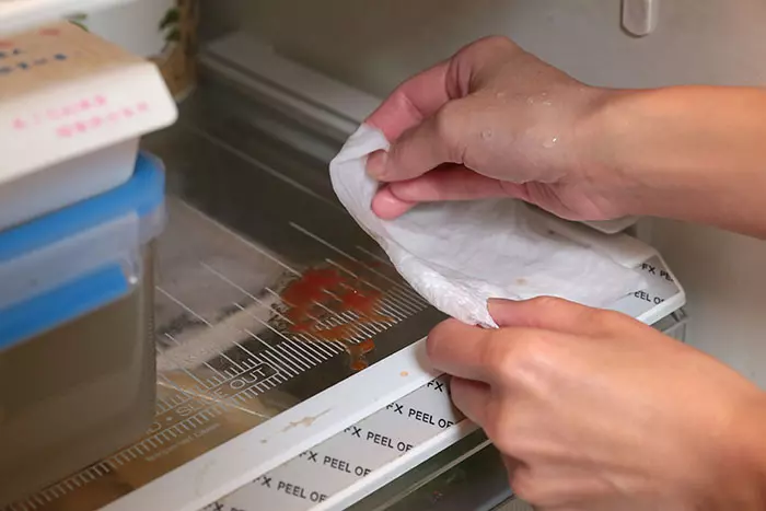 【 10個廚房紙巾妙用 】超好用! 除了吸油,廚房紙巾還有很多用途