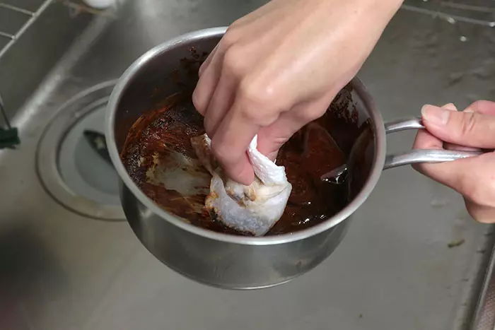 【 10個廚房紙巾妙用 】超好用! 除了吸油,廚房紙巾還有很多用途