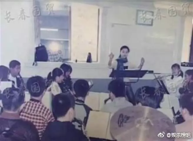帥過李晨! 范冰冰中學舊照曝光!大量與「初戀男友」親密照瘋傳!?