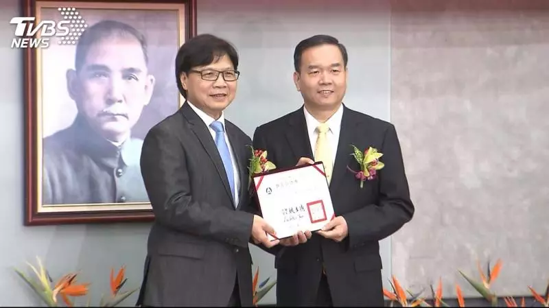 結束卡管？　教育部最快8月10日發同意公文