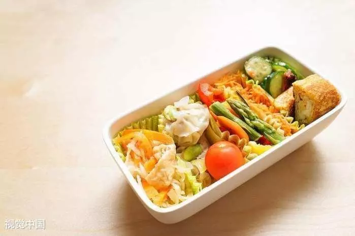 心理測試: 4份食物, 你會吃哪份? 測試你在愛人心中排第幾?-