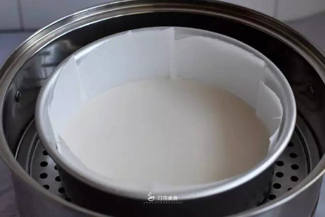 不用麵粉也能做的發糕,又香又軟,簡單又營養,最適合孩子吃