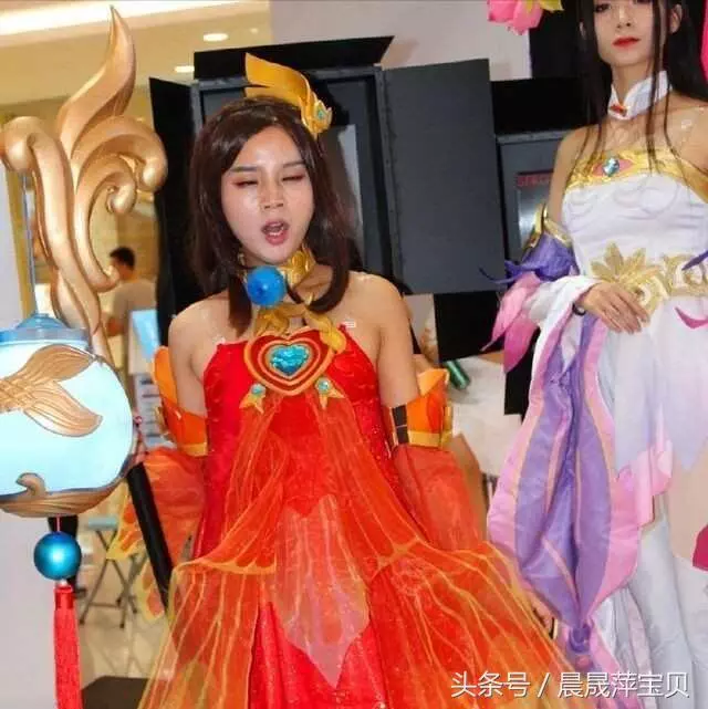 王者榮耀:最牛的模仿秀,大喬真不走心!不知火舞出肉裝!