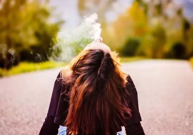 保持距離感很重要,黏久了會煩躁的3個星座