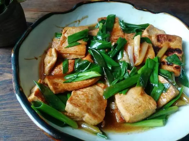 不用放肉,也能把豆腐做的鮮香入味!