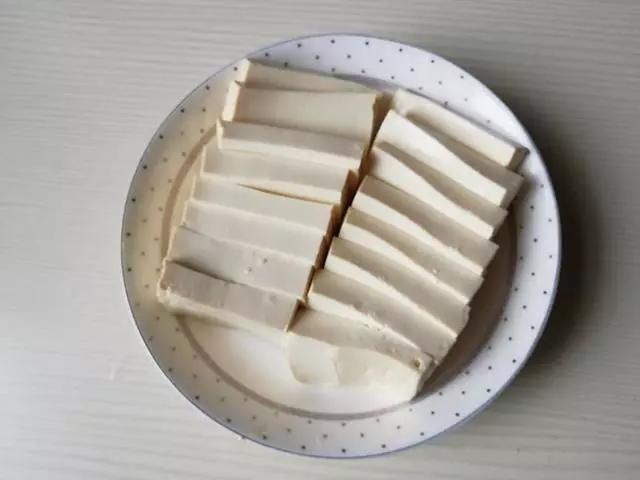 不用放肉,也能把豆腐做的鮮香入味!