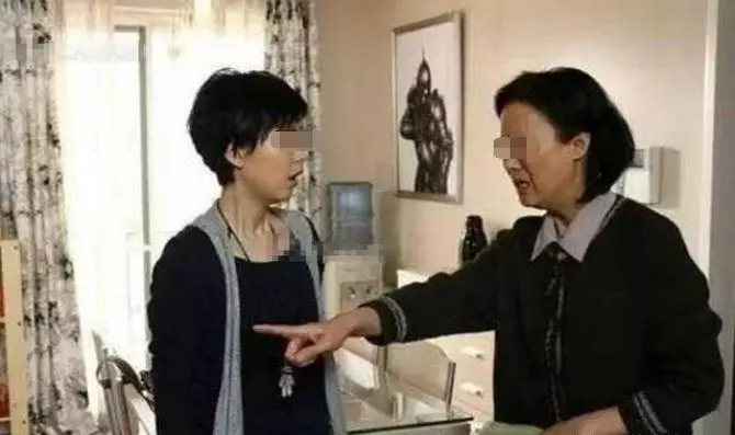 弟弟結婚我回家喝喜酒,飯後母親跟我說一事,我從此不登娘家門!