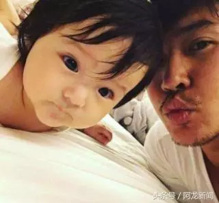 歐弟女兒僅3歲眼睛大的出奇,網友:這小孩兒貼雙眼皮貼了嗎?