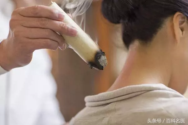 為什麼夏季艾灸的效果最好?哪些病症適宜艾灸?艾灸有哪些禁忌?