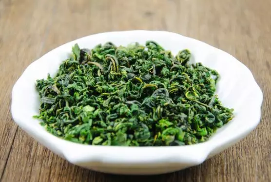桑葉被稱為植物之王,經常喝桑葉茶有什麼好處?