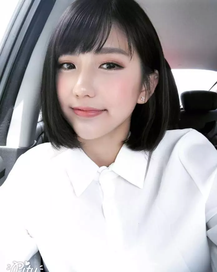 【被網友怒駡「假清純」!】四葉草深夜IG發千字文反省:「我從來不是女神!」