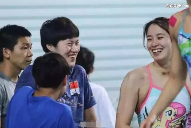 還記得她嗎?現在「洪荒少女」傅園慧顏值逆天, 膚白貌美, 牙齒也整齊了,秒變翻版劉詩詩!