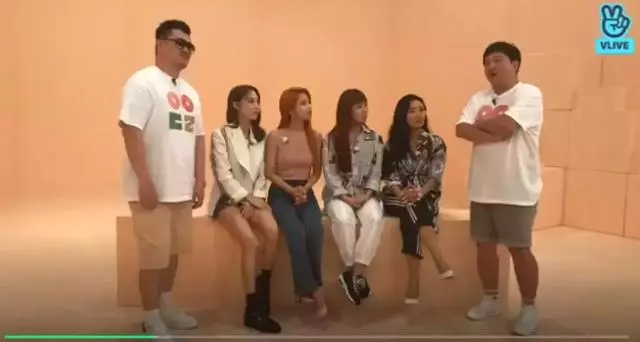 MAMAMOO身高又被出賣?看出她們身高有多嬌小,短腿照讓人萌翻?