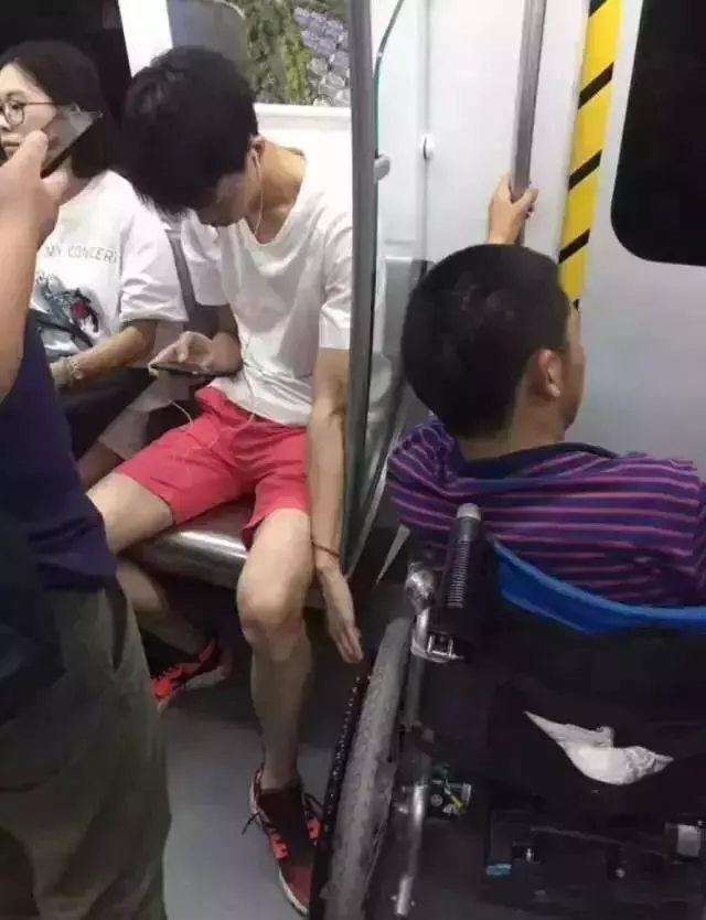 當你累了,就看看這17張圖片吧!