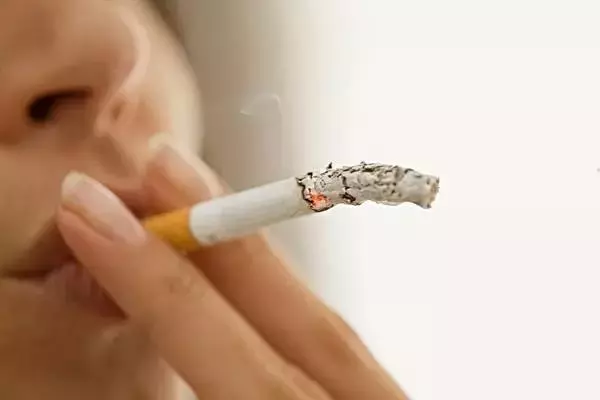 飯後這10個壞習慣危害太大了!都是你習以為常的!