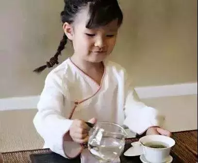飯後這10個壞習慣危害太大了!都是你習以為常的!