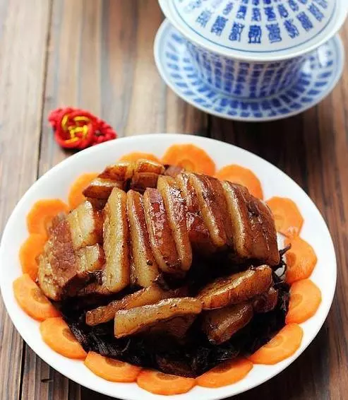 13道扣肉的做法大全,肉香味濃簡單又實用,學會再也不去外面吃了
