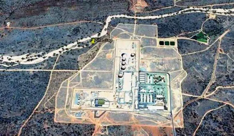 南極地下發現十多億年前高科技遺物,地球文明或與外星有關?