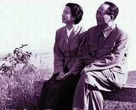 江青後悔沒能明白毛主席5個玉米的用意,否則下場不會那麼淒慘
