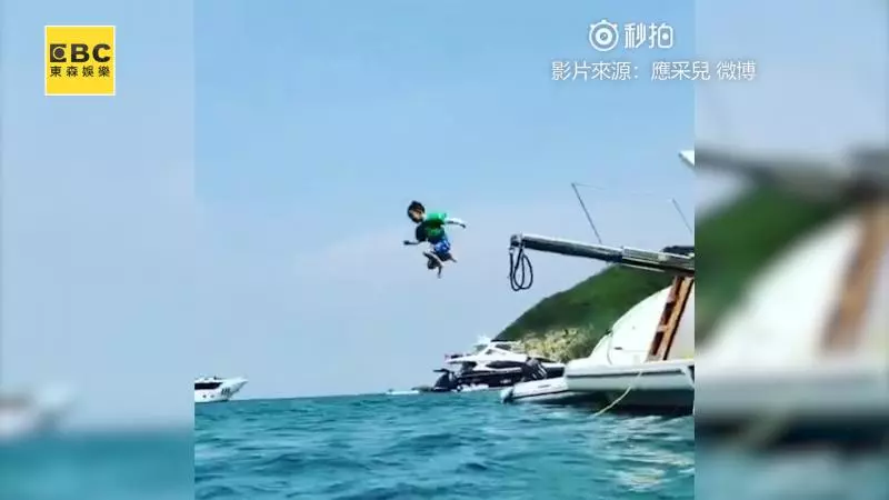 Jasper理容院隆重開幕!首位服務客人王子hen貼心