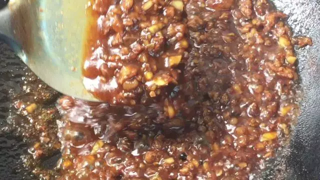 炸醬麵正確做法,很多人第一步就錯,學會全家早餐不用買