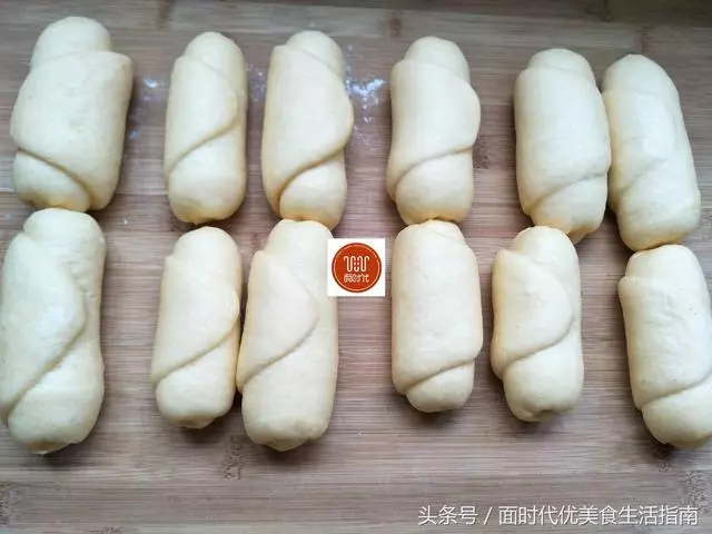 吃麵包自己在家做,不用烤箱,不用水,蓬鬆暄軟,想失敗都難!