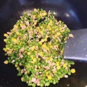 懶人必備4款「燜飯」,做法簡單,味道超棒,老人小孩都喜歡!