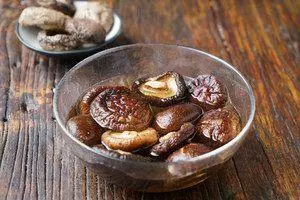 懶人必備4款「燜飯」,做法簡單,味道超棒,老人小孩都喜歡!