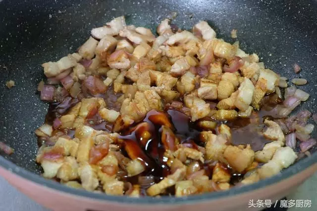 滷肉飯自己做的更好吃,按我這個做法,得多準備點米飯!