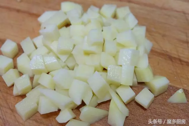 滷肉飯自己做的更好吃,按我這個做法,得多準備點米飯!