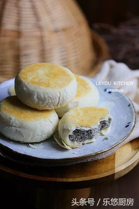 不用烤箱,用平底鍋就能做的6種點心,比烤的還好吃