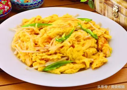 大廚教你炒雞蛋的7種做法,鮮嫩又好吃,一上桌就被搶光!