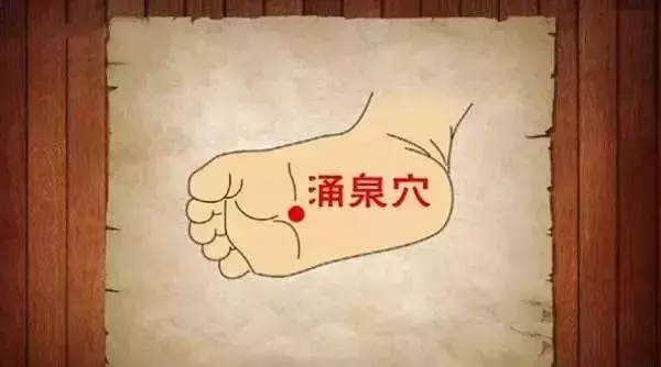 身體這3個表現,說明尿酸已經高的可怕!做到「三多四少」降尿酸