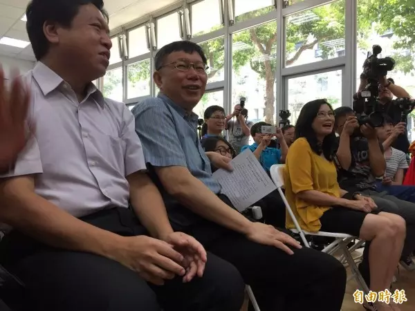 橘營與無黨合組柯家軍? 陳政忠:是監督不是合作
