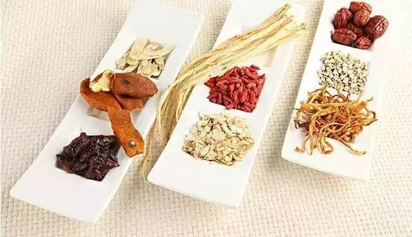 經常胃痛、反酸?1個小茶方,治好老胃病!