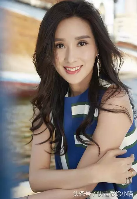 你還記得《風雲》里的TA嗎?44歲楊恭如那麼久沒見,結果現在變成… 網友:怎麼可能?!