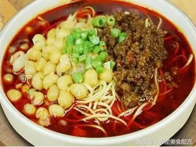 太值了,這才是八碗香鍋面的正宗配方,看完可以開麵館了