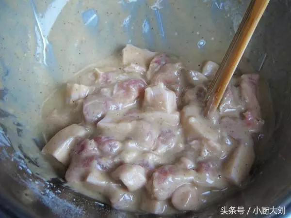 56歲廚師教你7個秘訣,炸出的酥肉香酥嫩滑不回軟,上桌就秒光