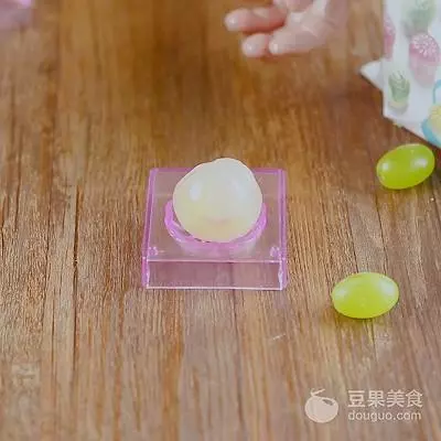 水晶月餅在家做,一口咬出五彩餡料