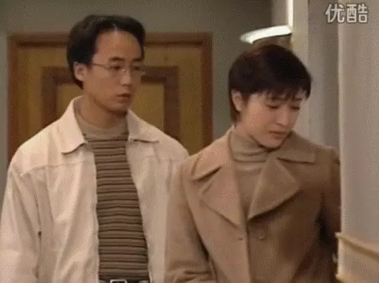 【曾是TVB最痴情綠葉!】原來他是「隱形富二代」!離巢後打理家族生意!和歌手王傑竟然還有這樣的關係!
