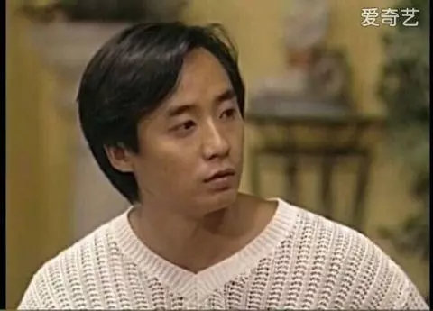 【曾是TVB最痴情綠葉!】原來他是「隱形富二代」!離巢後打理家族生意!和歌手王傑竟然還有這樣的關係!