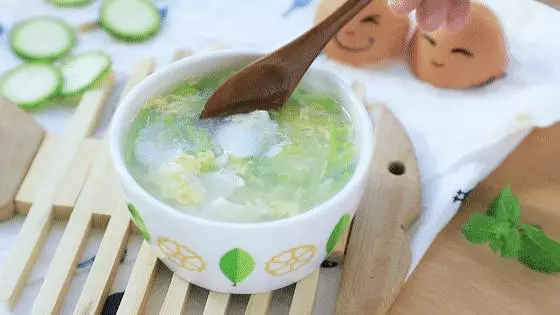 比補鋅更重要,夏季寶寶出汗多,這類清熱解暑的輔食不能少!