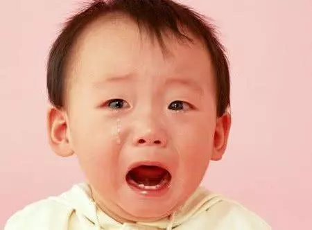 心理測驗:四個孩子,你更想安慰哪個?測你心裡有多善良!