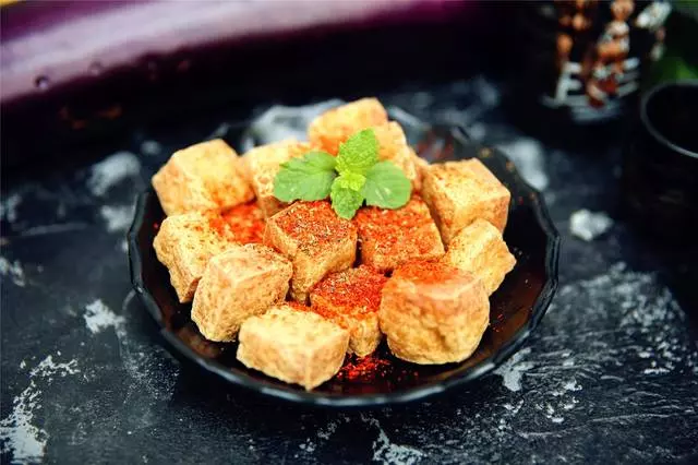 這菜便宜又美味,2元做一大盤,孩子解饞,男人下酒,補鈣又補腦