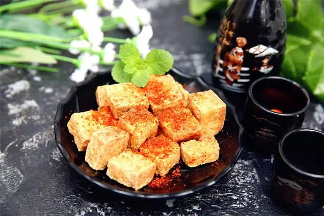 這菜便宜又美味,2元做一大盤,孩子解饞,男人下酒,補鈣又補腦