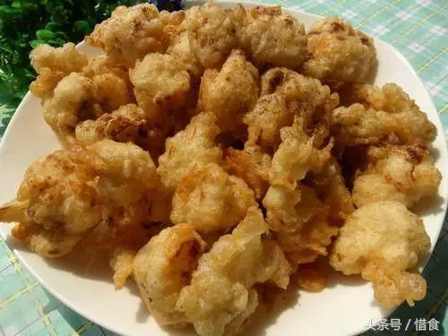 26歲小夥突發奇想把「花菜」做成這樣,18塊1袋,半天能賣200袋!